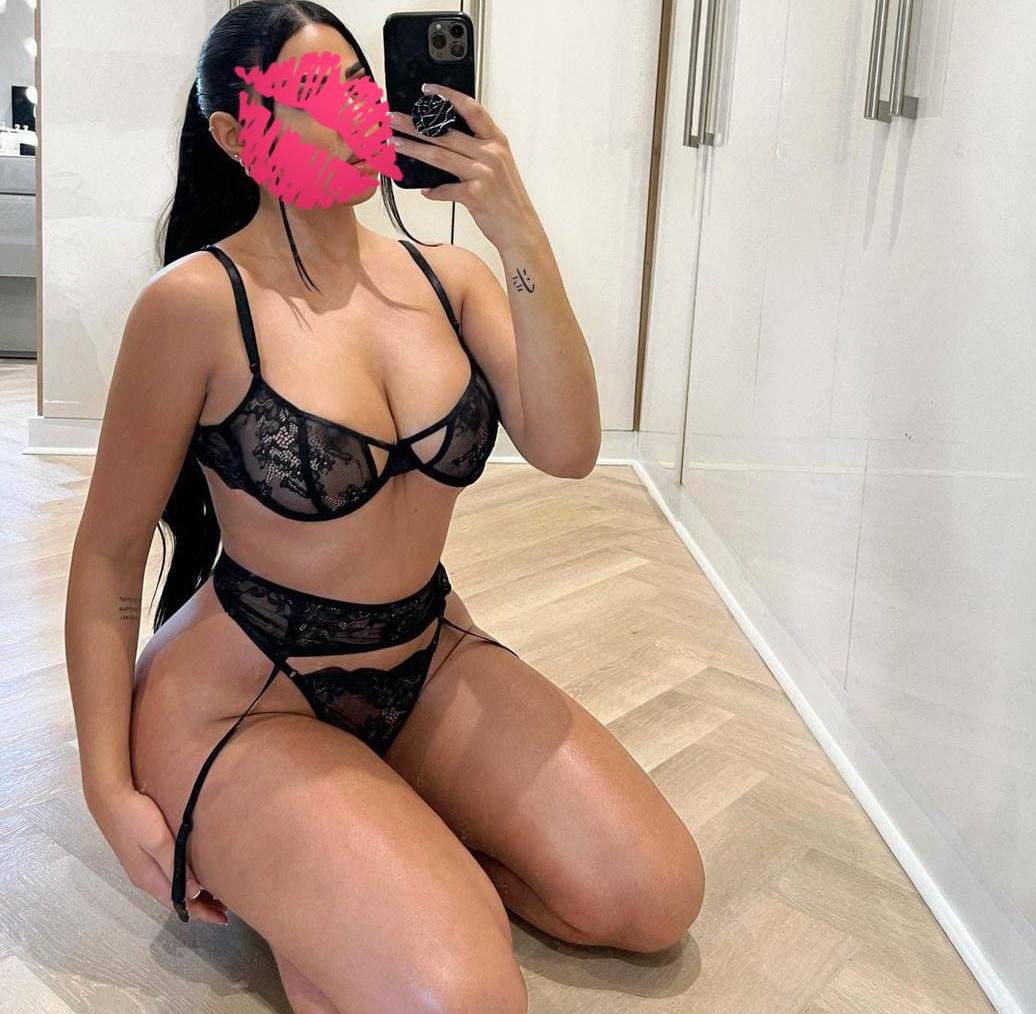 Beylikdüzü Escort Bayan Duyguyla Kalbinizi Çaldıracak Anlar